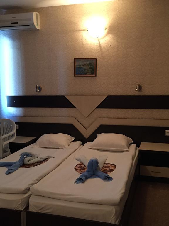 Elvira Hotel Ravda Kamer foto